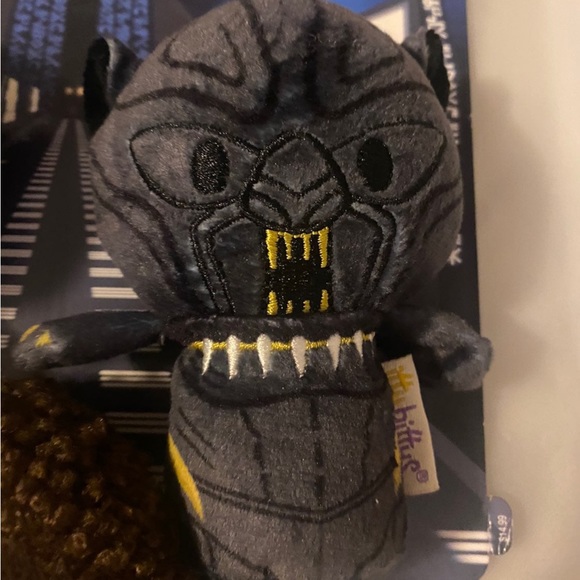 Hallmark Black Panther IttyBittys Lot: Black Panther, Erik Killmonger & Nakia - Picture 3 of 9